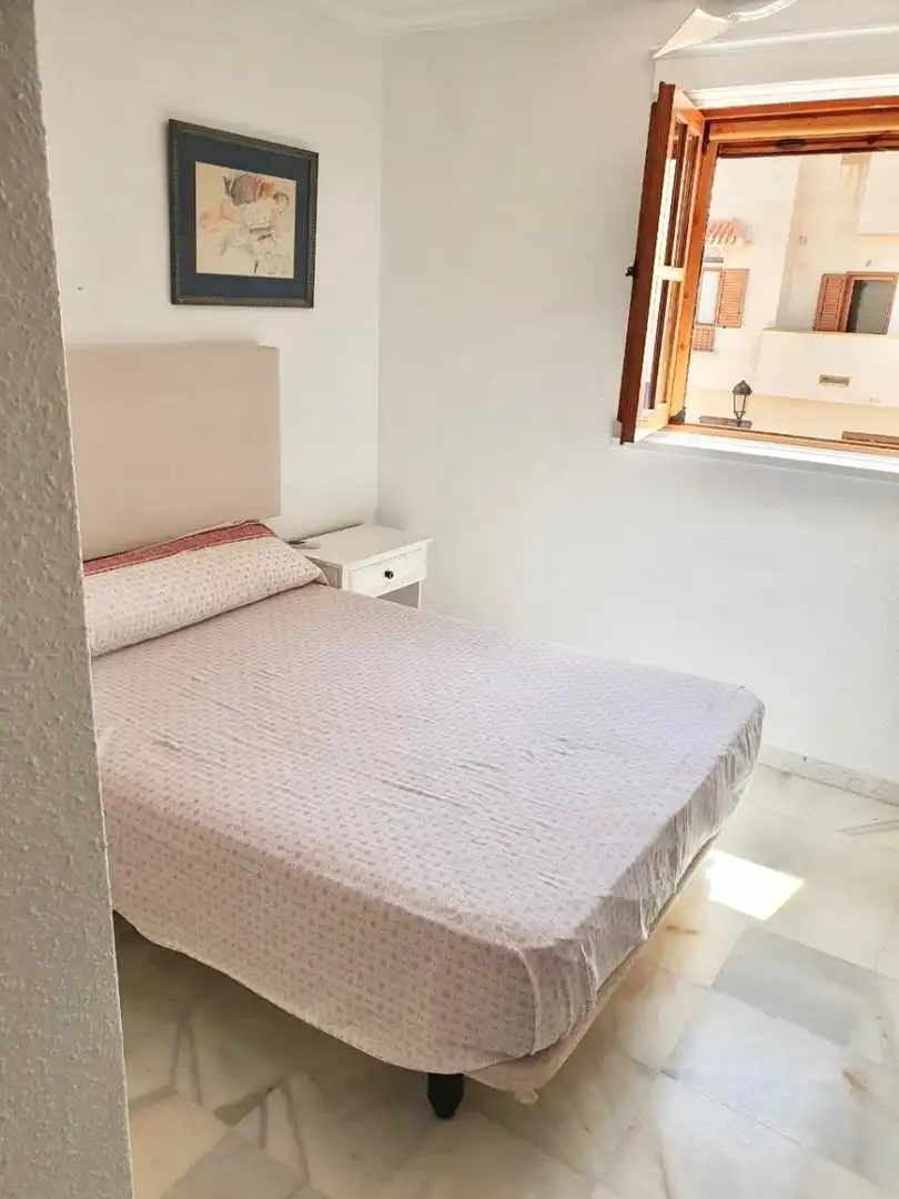 Habitación de Apartamento de alquiler en Cartagena con Aire acondicionado, Piscina y Amueblado