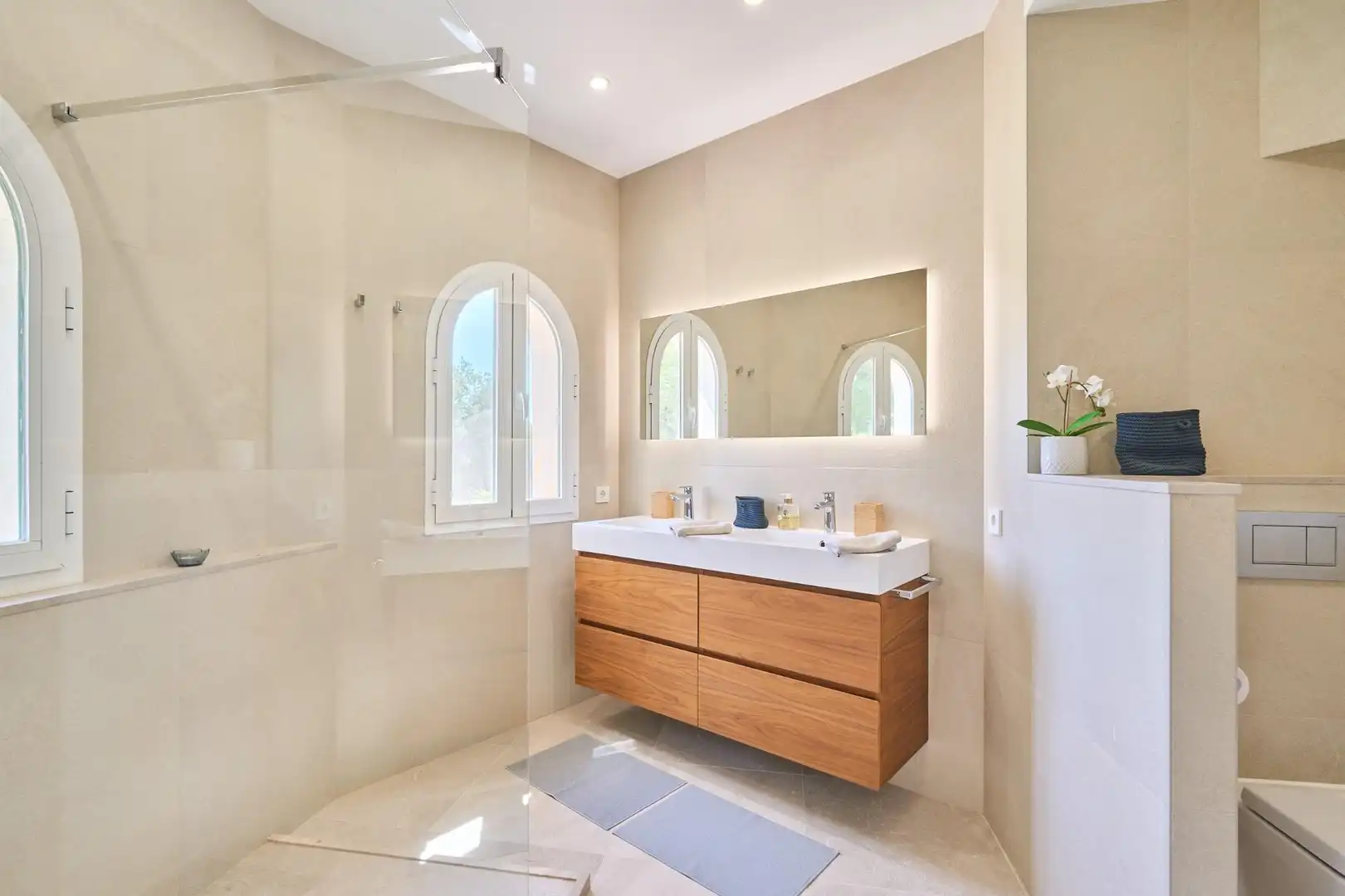 Bany de Casa o xalet en venda en  Palma de Mallorca amb Aire condicionat, Jardí privat i Parquet