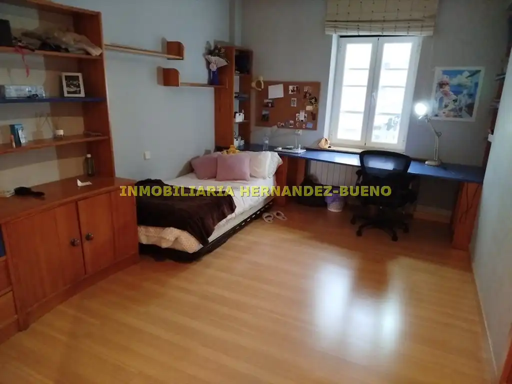 Habitación de Piso en venta en Salamanca con Calefacción
