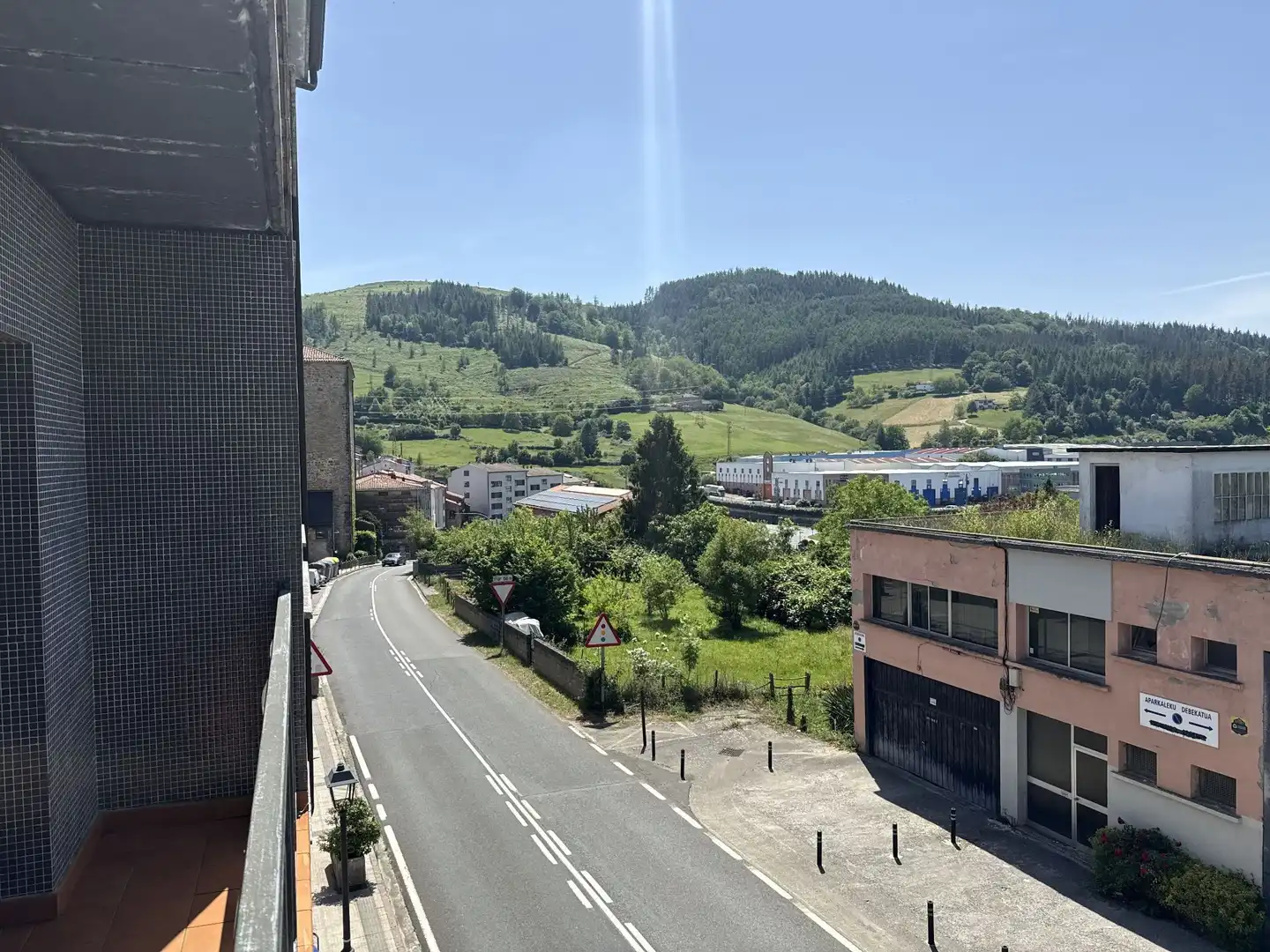 Außenansicht von Wohnung zur Miete in Elgeta mit Heizung und Möbliert