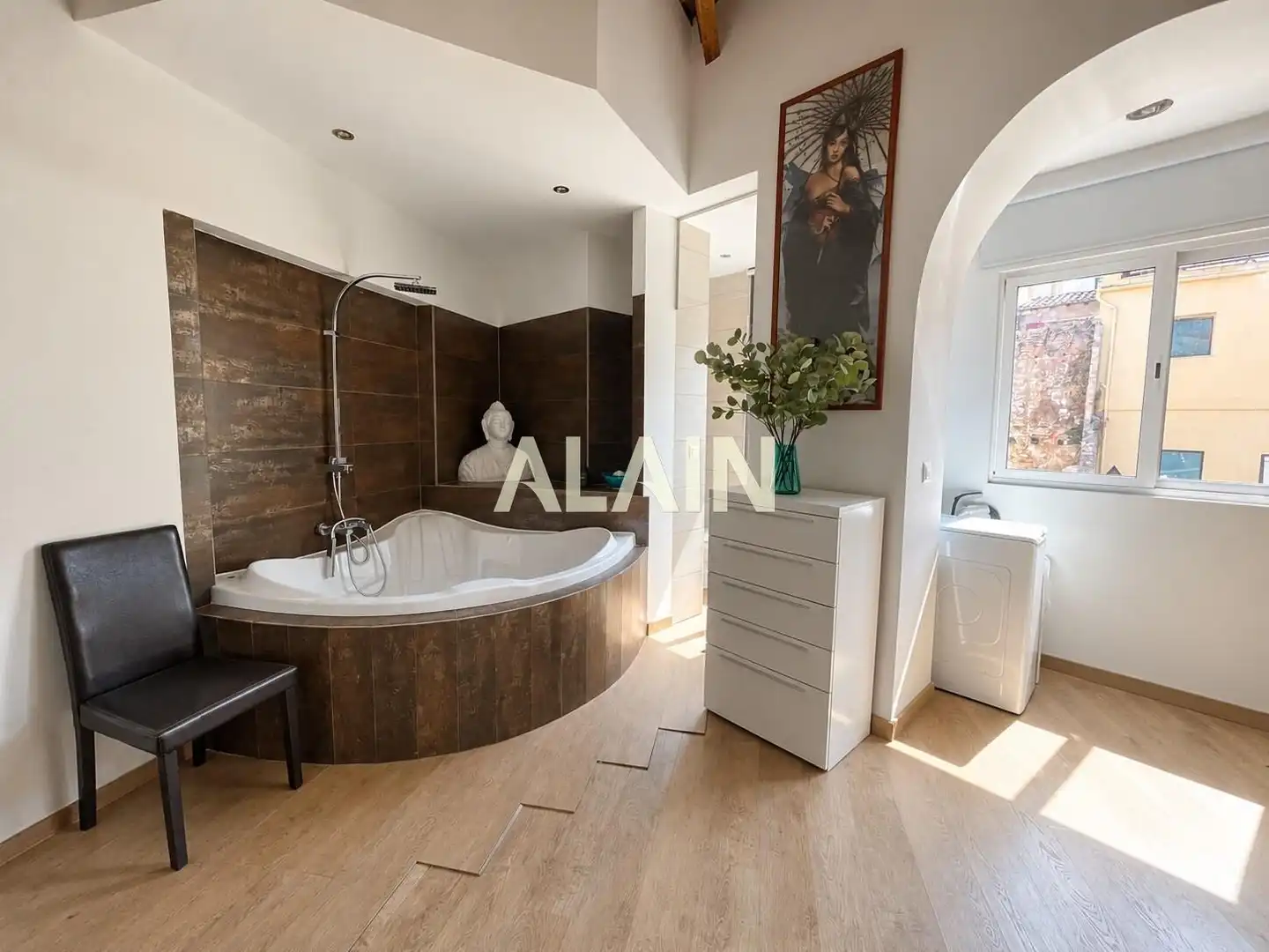 Baño de Piso en venta en Valencia con Aire acondicionado, Calefacción y Terraza