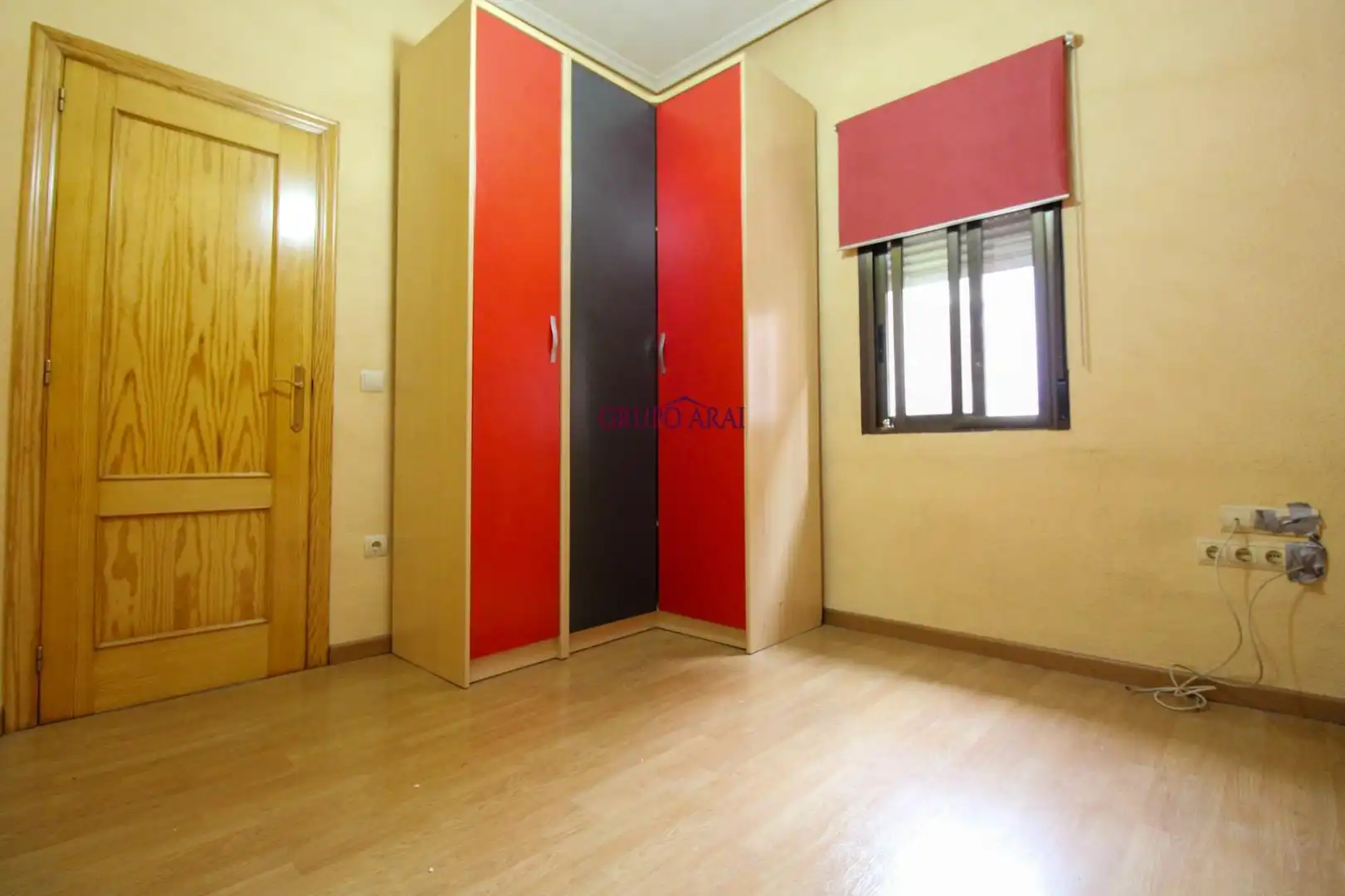 Dormitori de Casa o xalet en venda en Alicante / Alacant amb Aire condicionat, Terrassa i Balcó