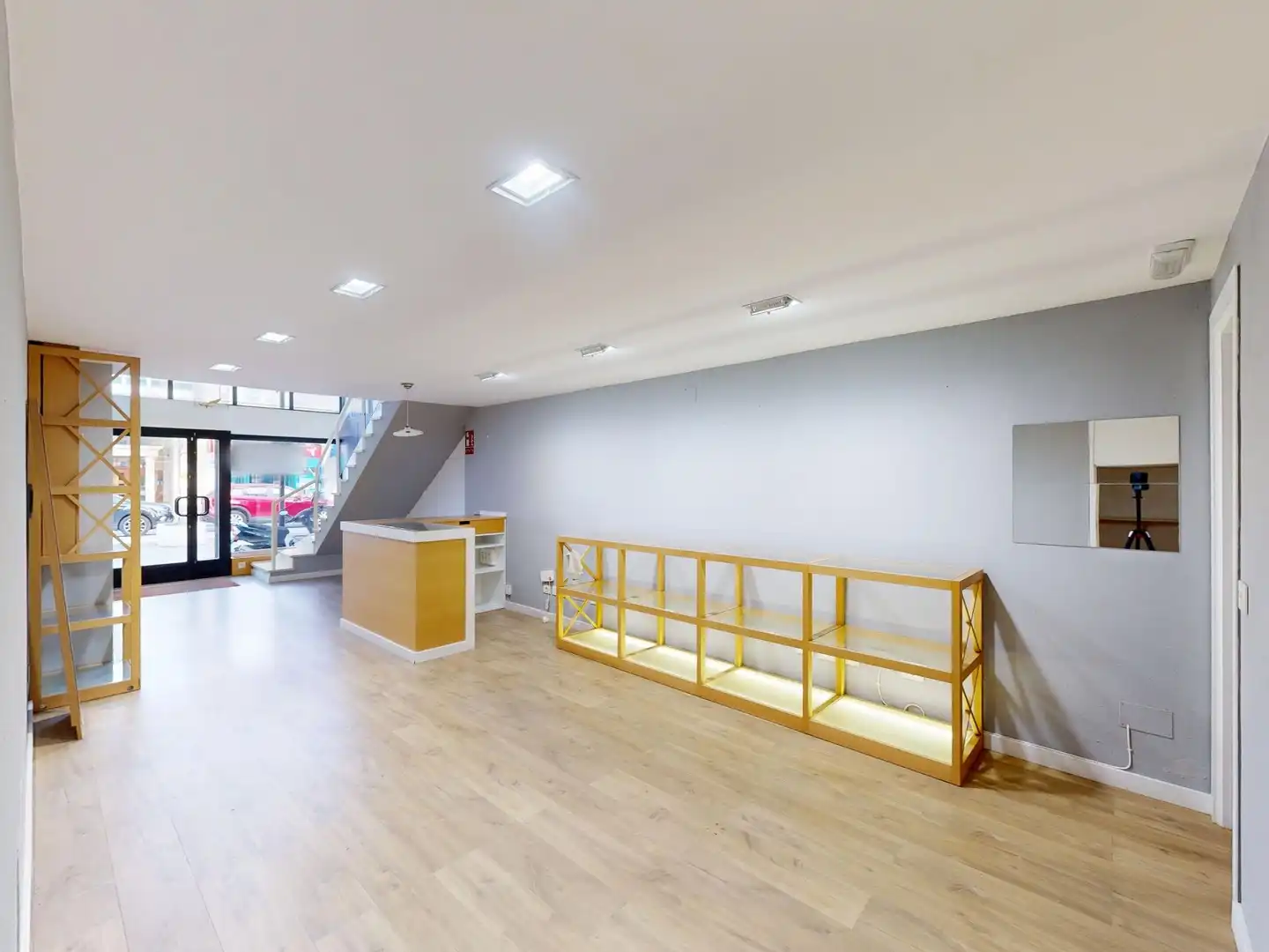 Business premises for sale in Avenida Álvaro Cunqueiro, imagen 9