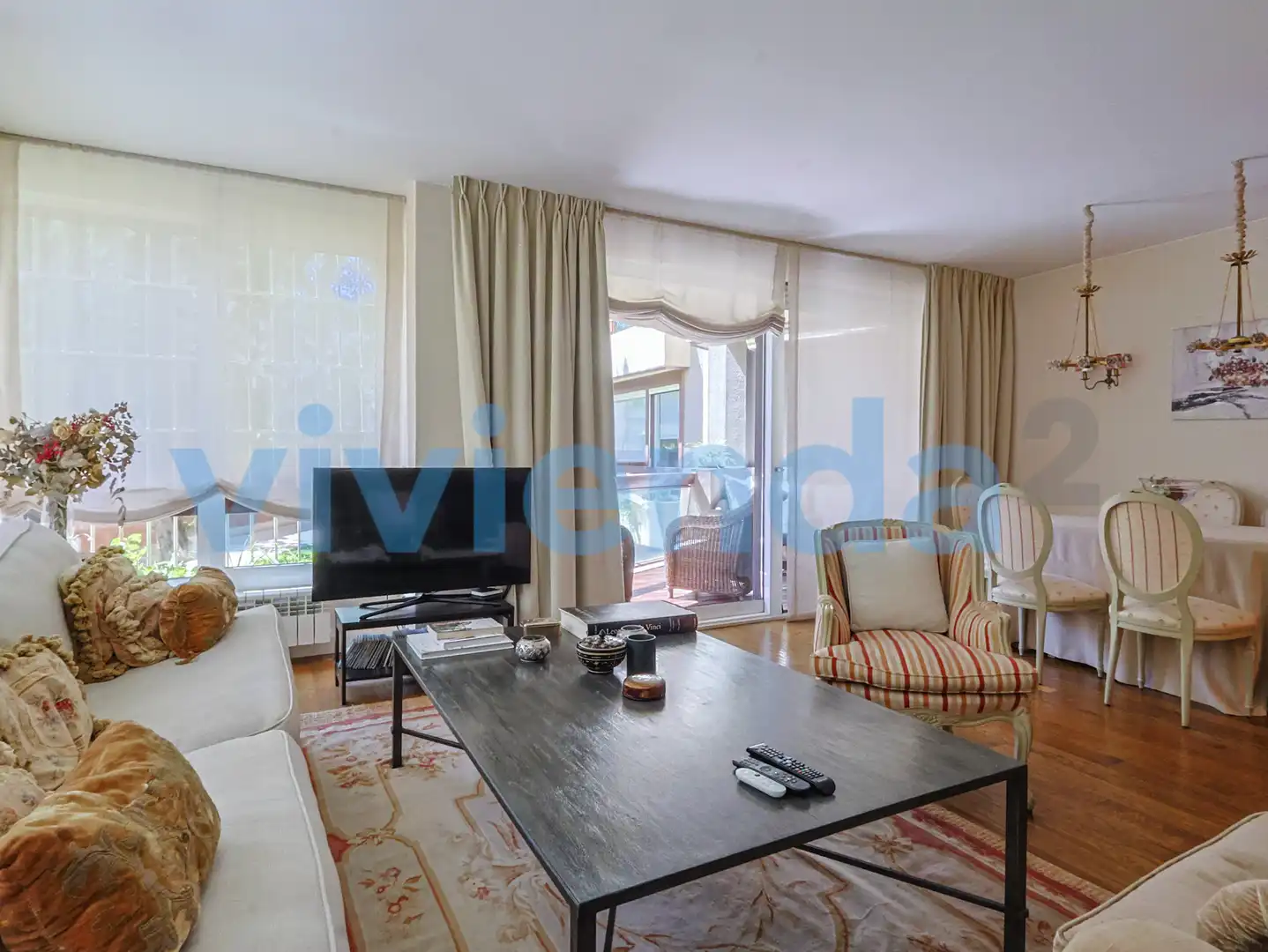 Living room of Flat for sale in Madrid  with Air Conditioner, Heating and Terrace