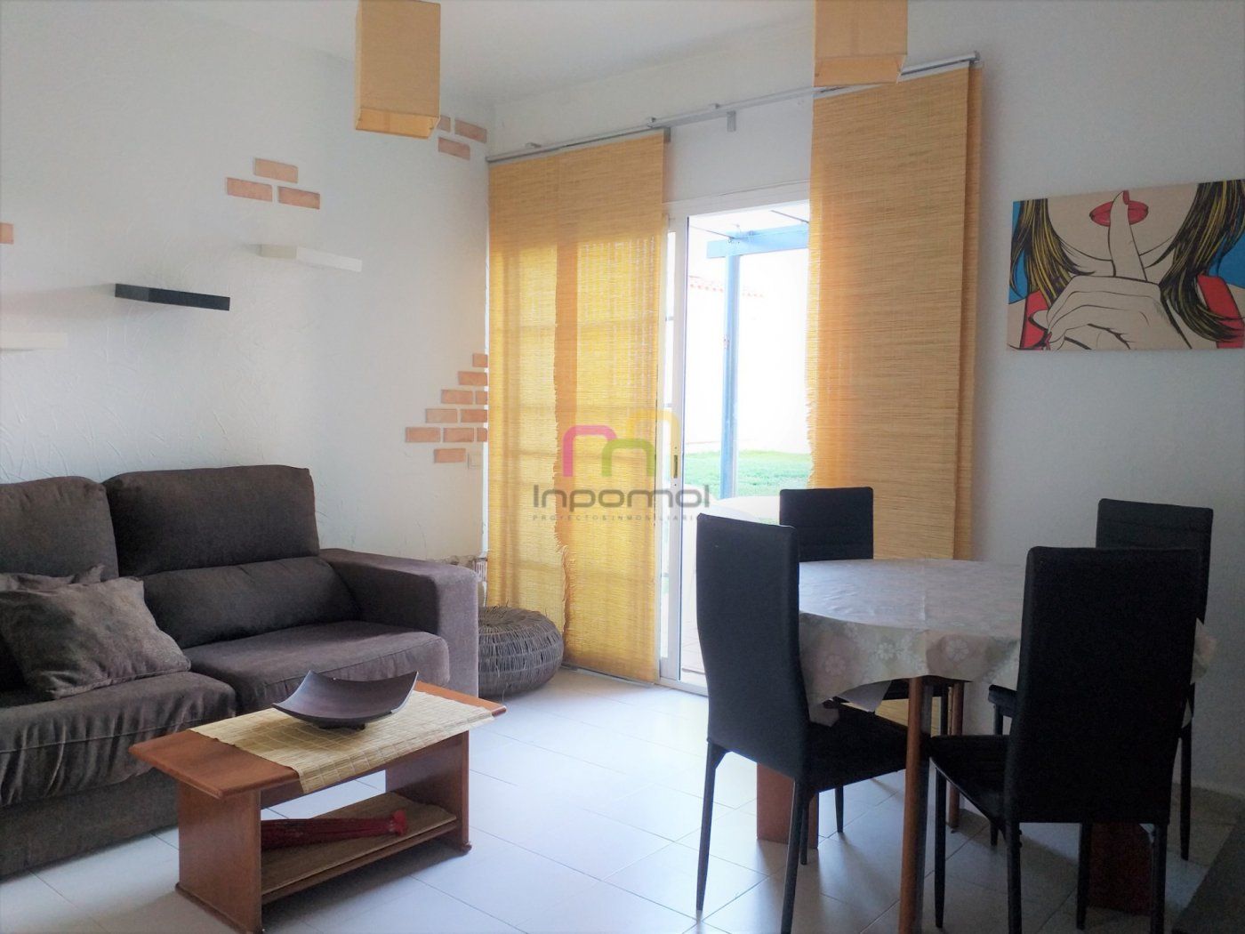 Sala d'estar de Apartament en venda en Badajoz Capital amb Aire condicionat, Calefacció i Jardí privat