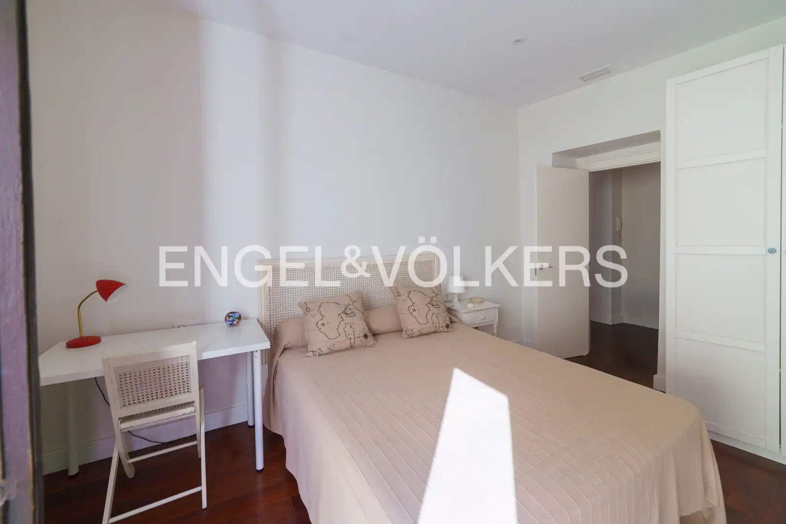 Schlafzimmer von Wohnung zum Verkauf in Cádiz mit Heizung und Balkon