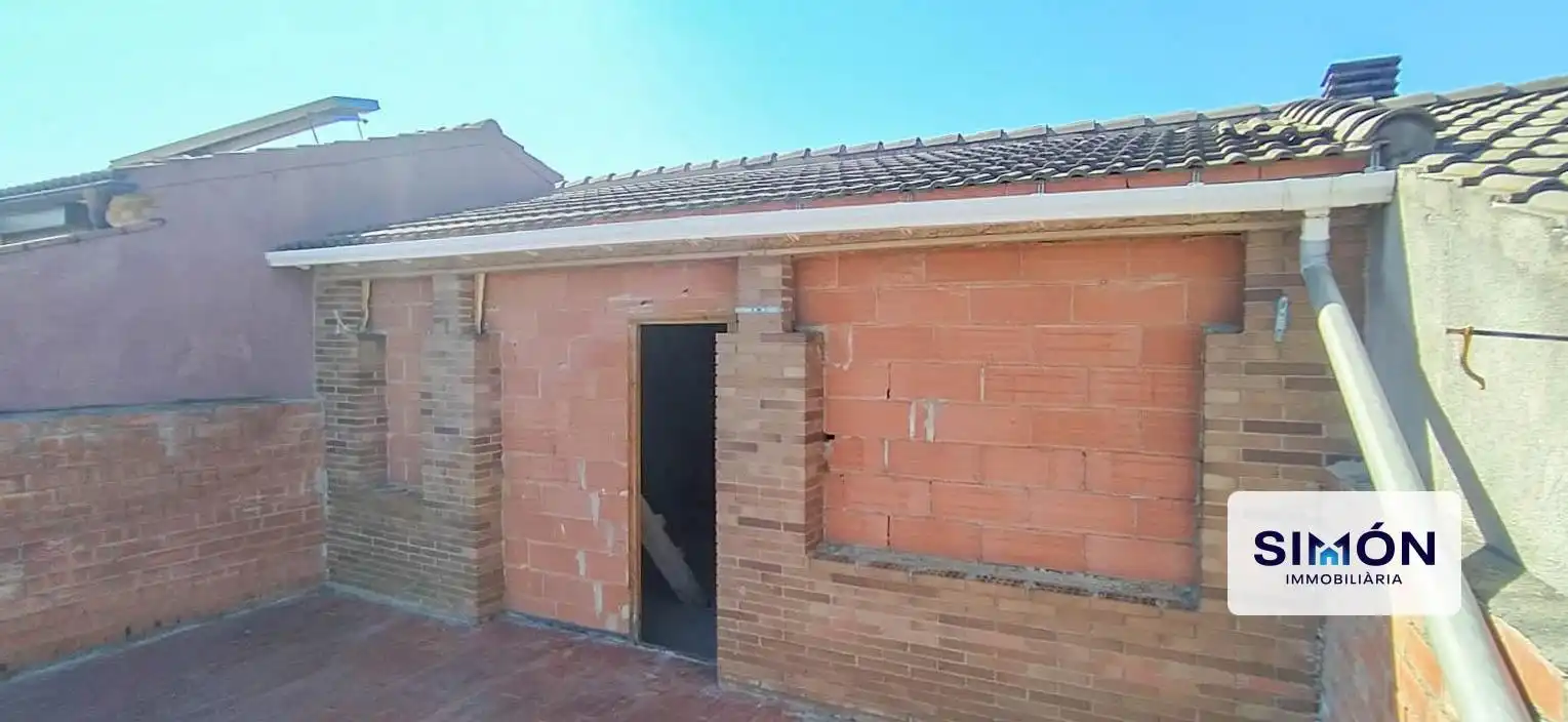 Vista exterior de Casa adosada en venda en Balsareny