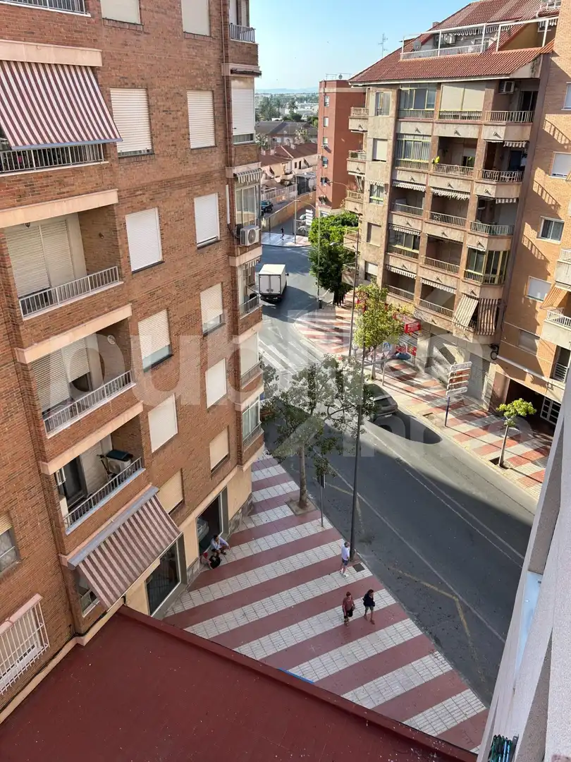 Vista exterior de Pis en venda en Santa Pola amb Aire condicionat, Terrassa i Moblat