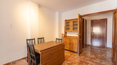Foto 5 de Piso en venta en Calle Doctor Jiménez Díaz, 23, Pajaritos, Granada Capital