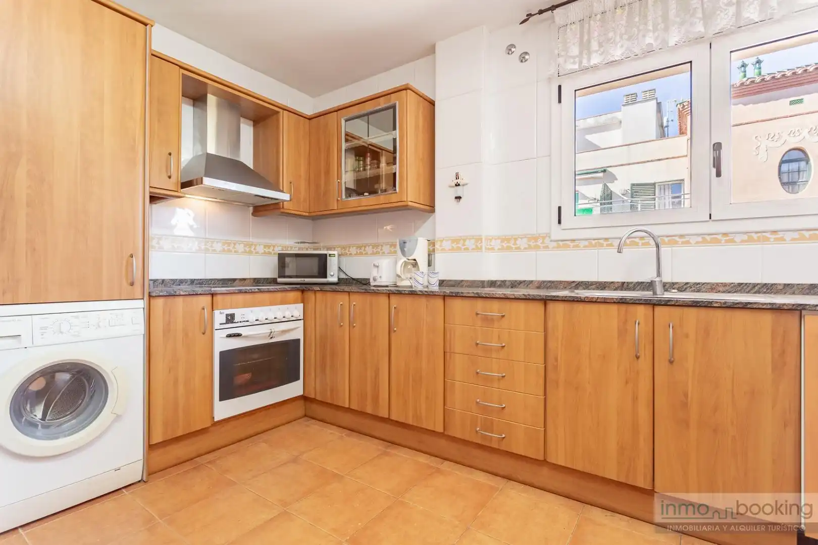 Kitchen of Apartments for sale in Platja de Ponent