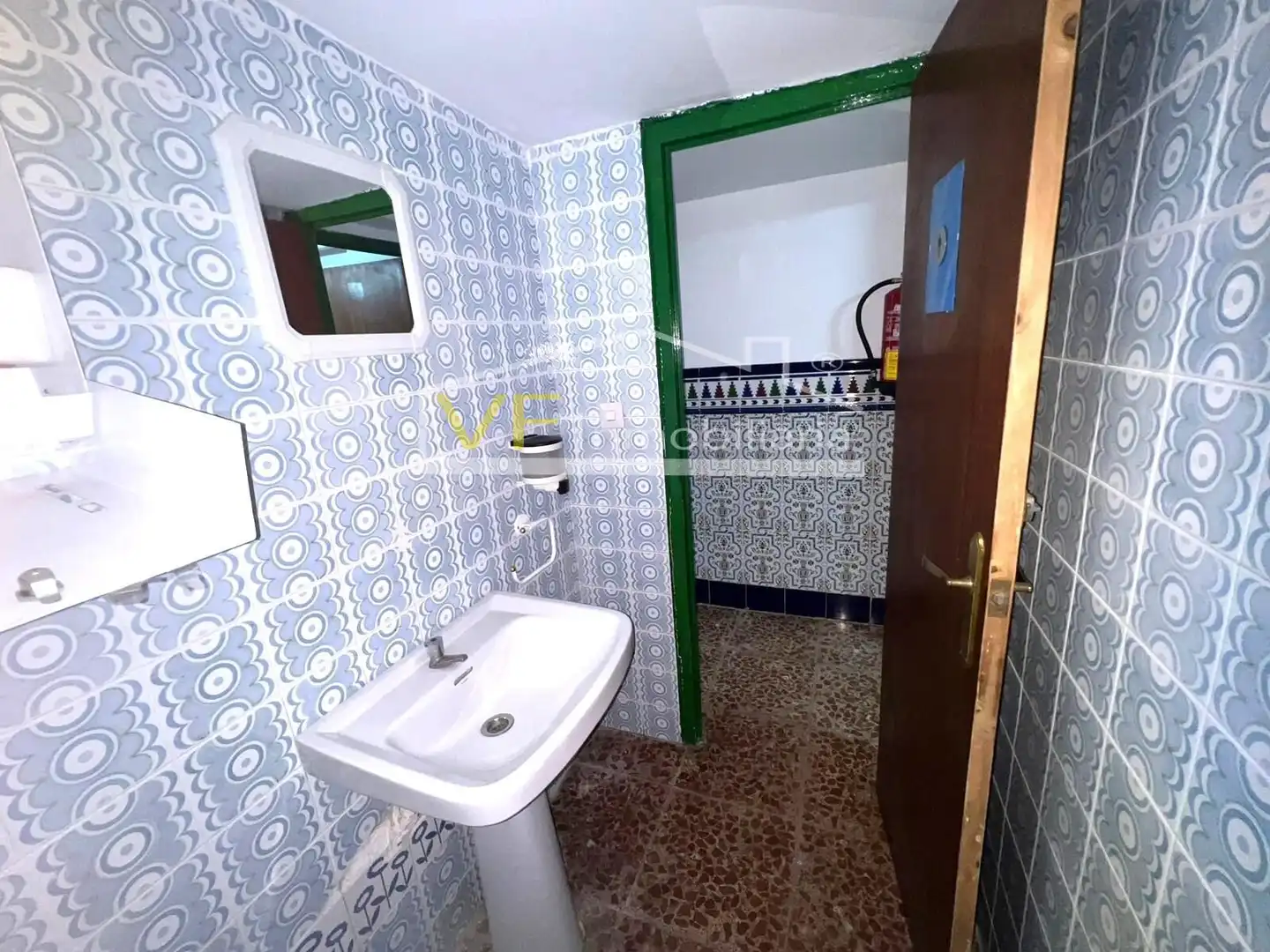 Baño de Local en venta en Málaga con Aire acondicionado
