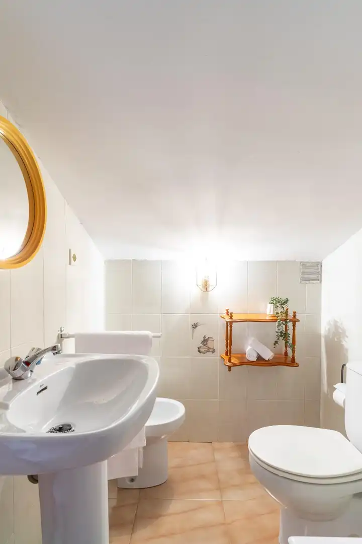 Bathroom of Attic for sale in Santa Marina del Rey  with Heating and Furnished