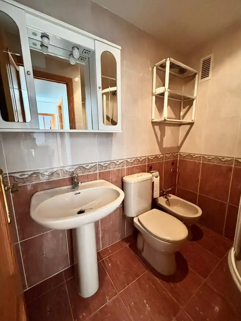 Badezimmer von Wohnungen zum Verkauf in Calpe / Calp mit Terrasse, Möbliert und Gemeinschaftspool