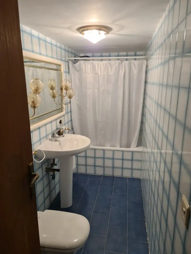 Bany de Casa o xalet en venda en Armenteros amb Moblat