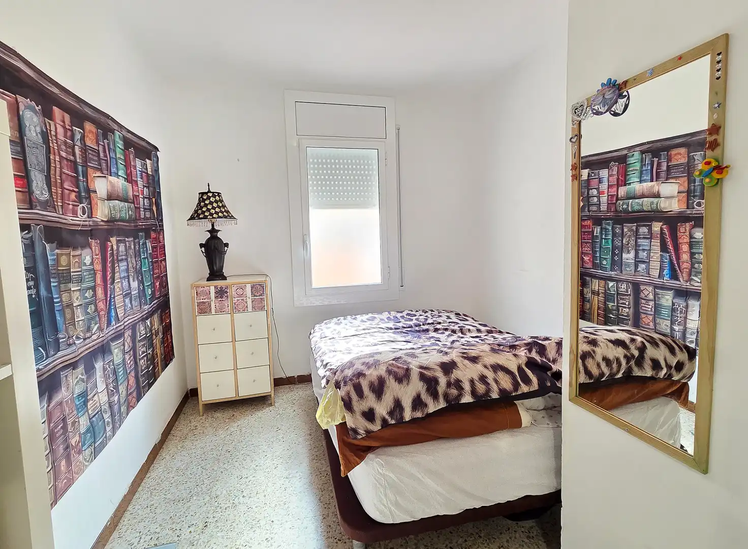Schlafzimmer von Wohnung zum Verkauf in Cerdanyola del Vallès mit Ofen und Balkon