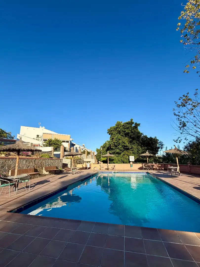 Adossat amb piscina de lloguer a El Pinillo, imagen 35