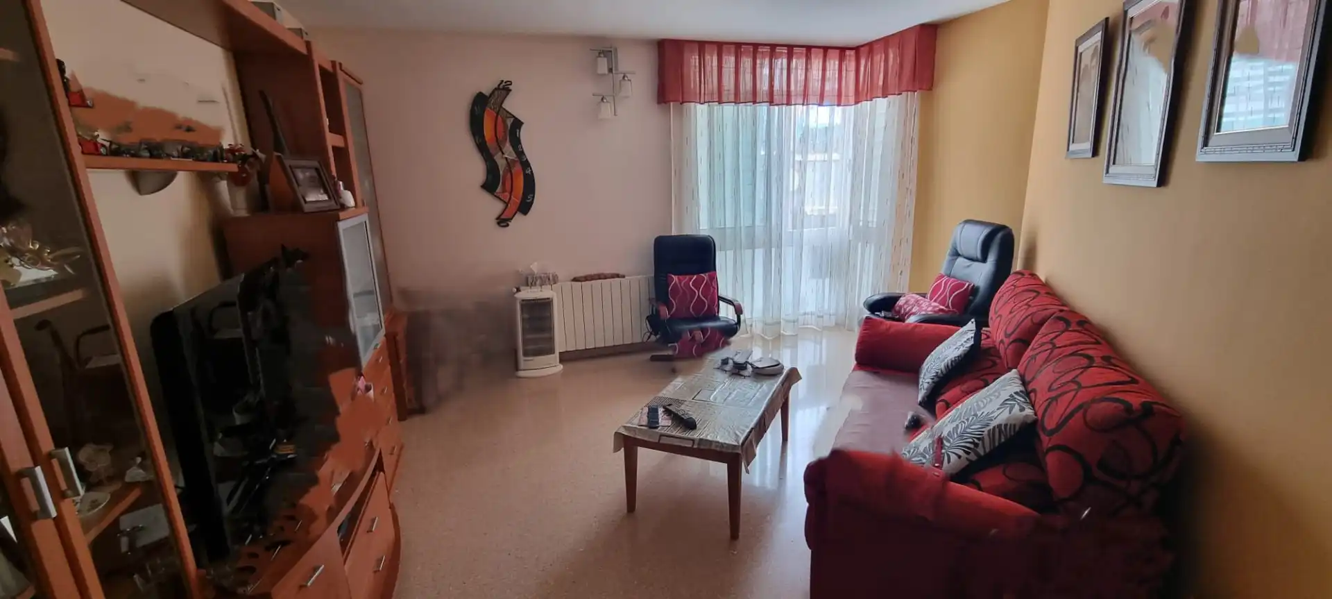 Sala de estar de Piso en venta en Badalona con Aire acondicionado, Calefacción y Horno