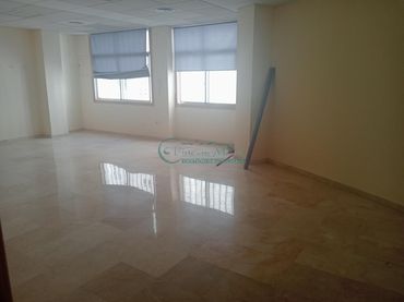 Oficina de lloguer a Centro Urbano
