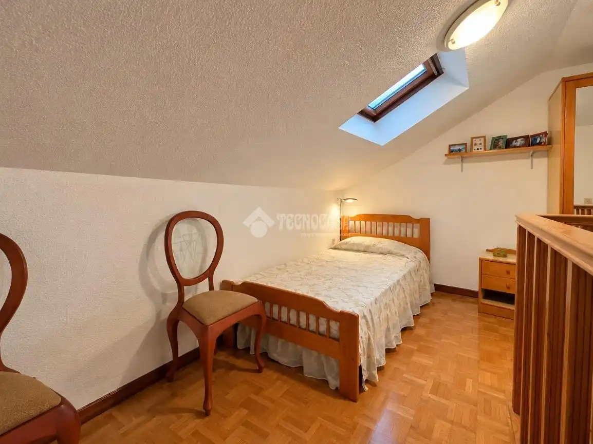 Casa pareada con jardín en venta en Casco Antiguo, imagen 21
