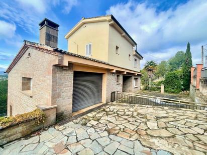 Vista exterior de Casa o xalet en venda en Castellnou de Bages amb Jardí privat, Terrassa i Piscina
