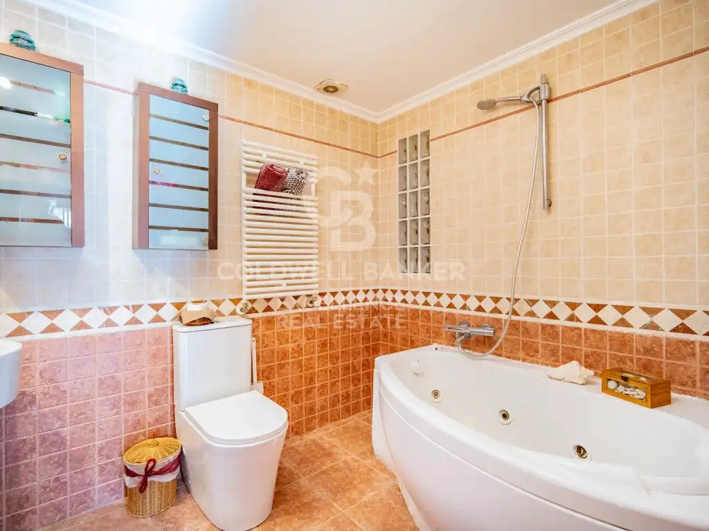 Dúplex en venda a Calle Santa Maria Micaela, La Petxina