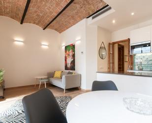Living room of Flat for sale in  Barcelona Capital  with Air Conditioner