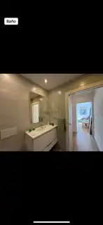 Baño de Piso de alquiler en Estepona con Aire acondicionado, Terraza y Amueblado