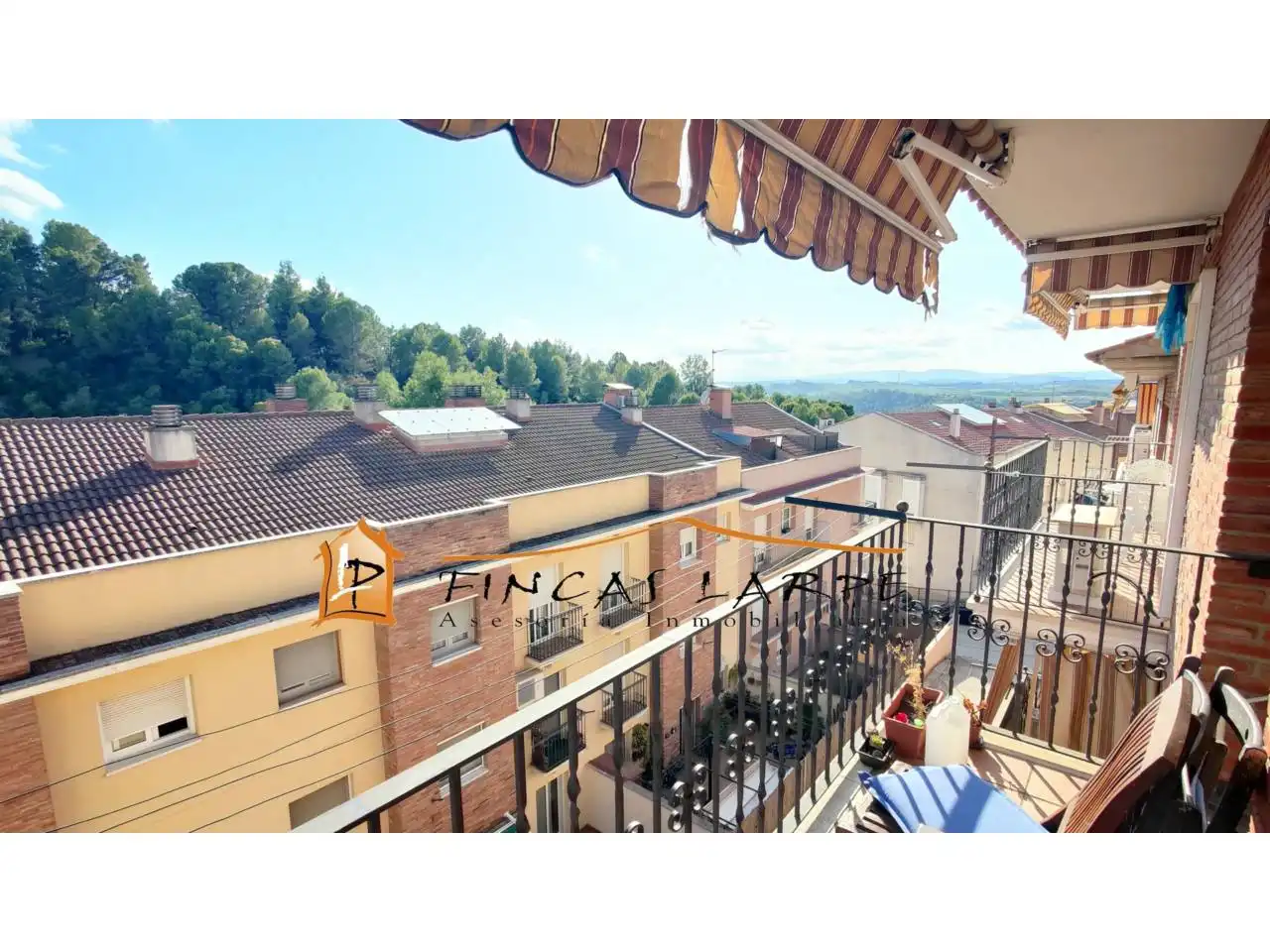 Terrasse von Wohnung zum Verkauf in Gelida mit Klimaanlage, Heizung und Parkett