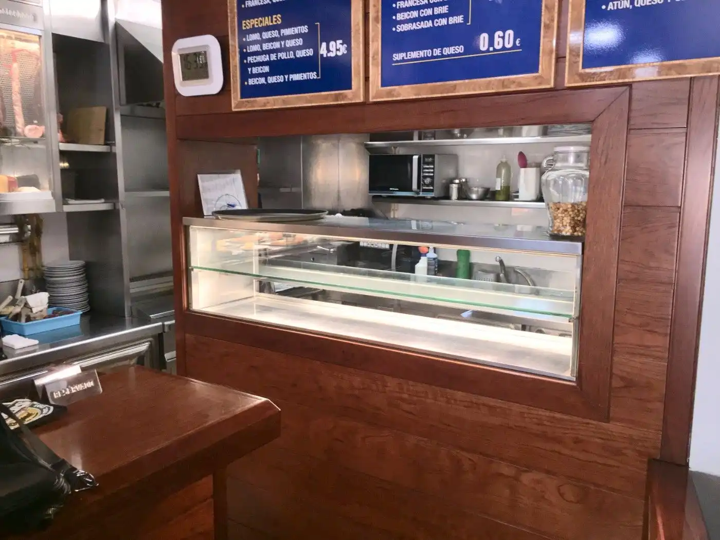 Business premises for transfer in Eixample, imagen 5