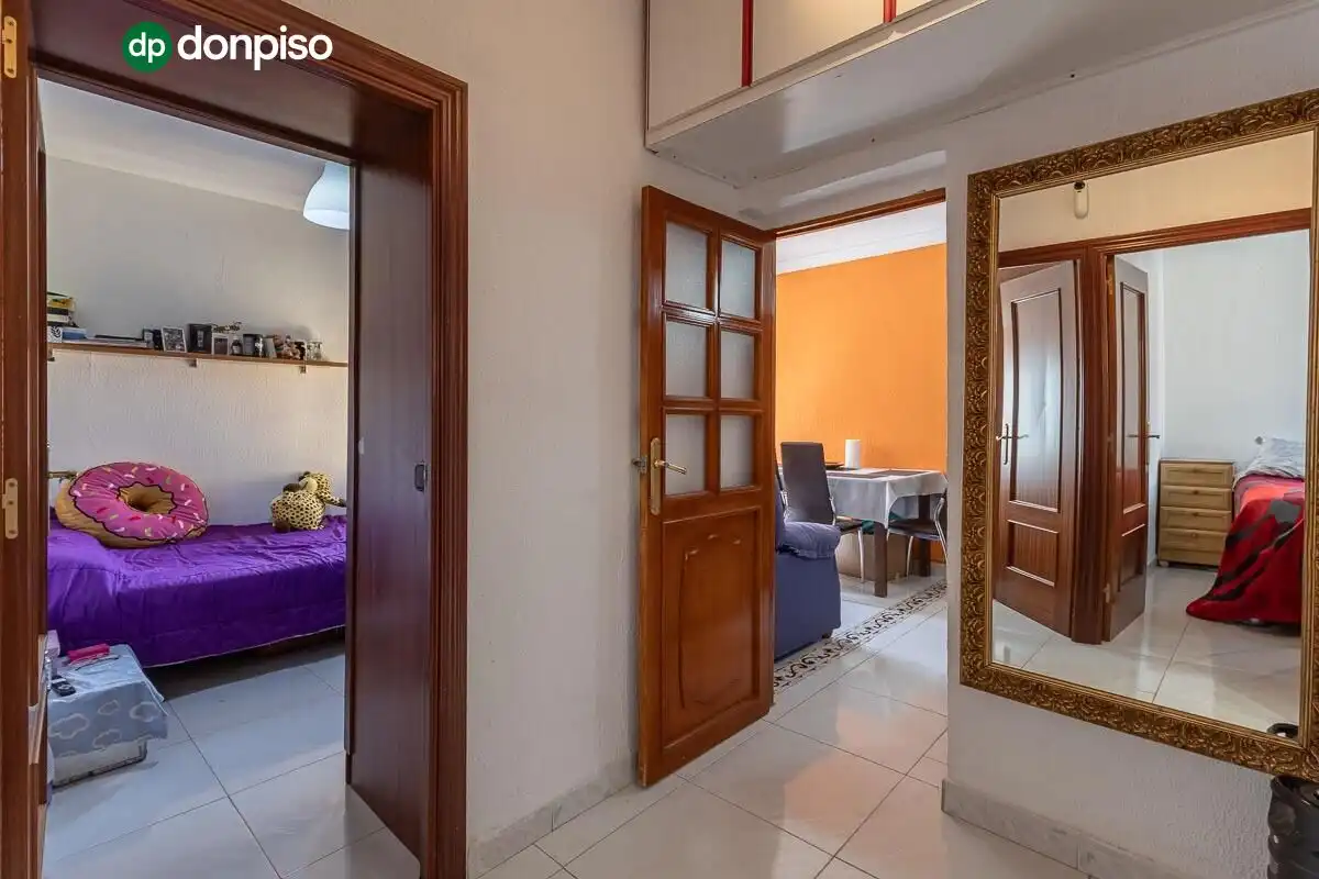 Piso en venta en Granada con Alarma