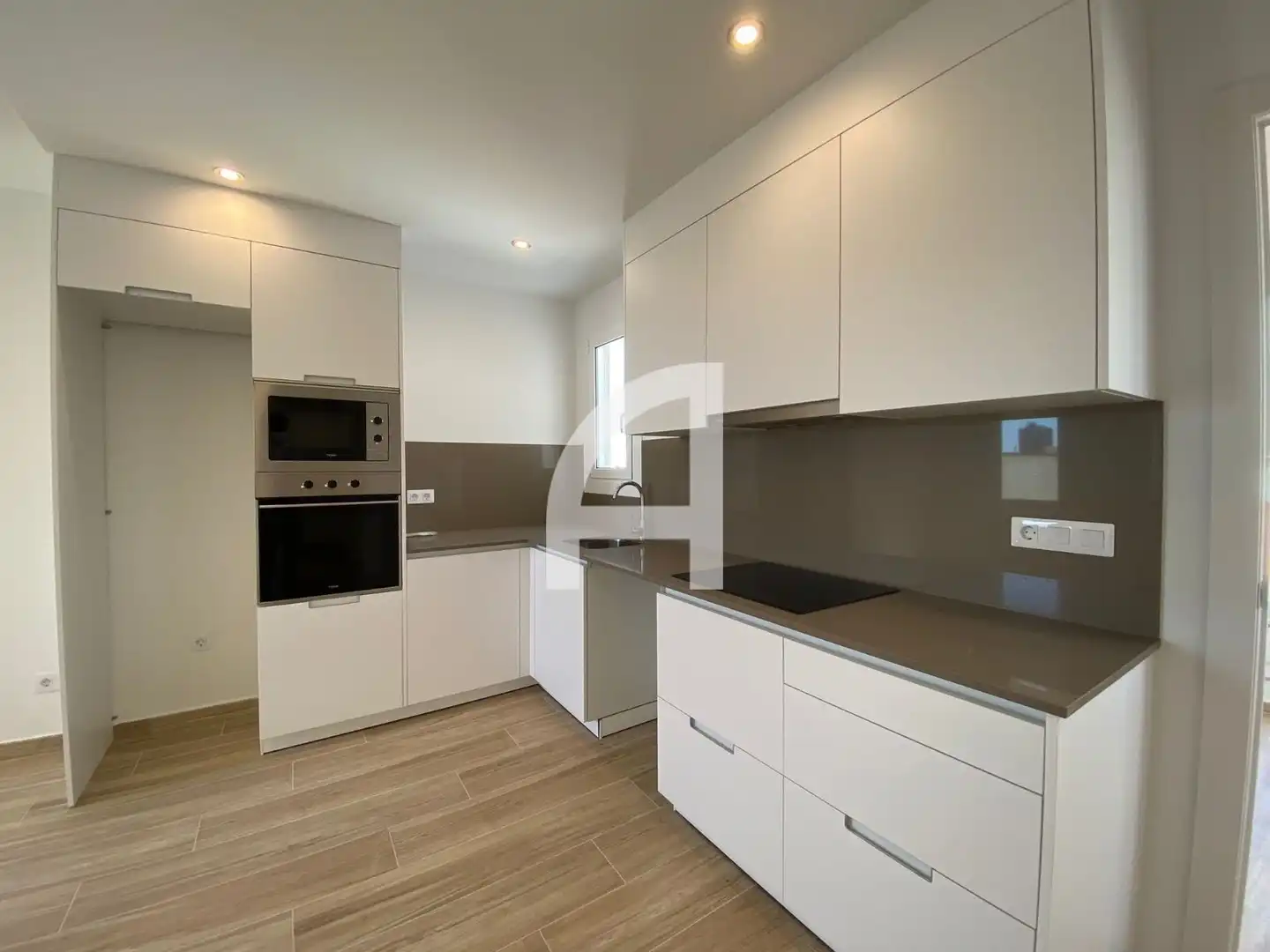 Kitchen of Attic for rent in Eixample