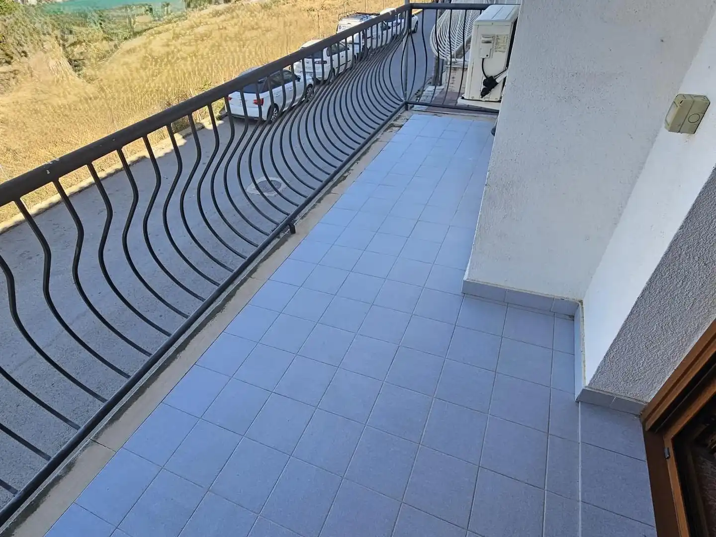 Terrasse von Einfamilien-Reihenhaus zum Verkauf in Malgrat de Mar mit Klimaanlage, Heizung und Privatgarten