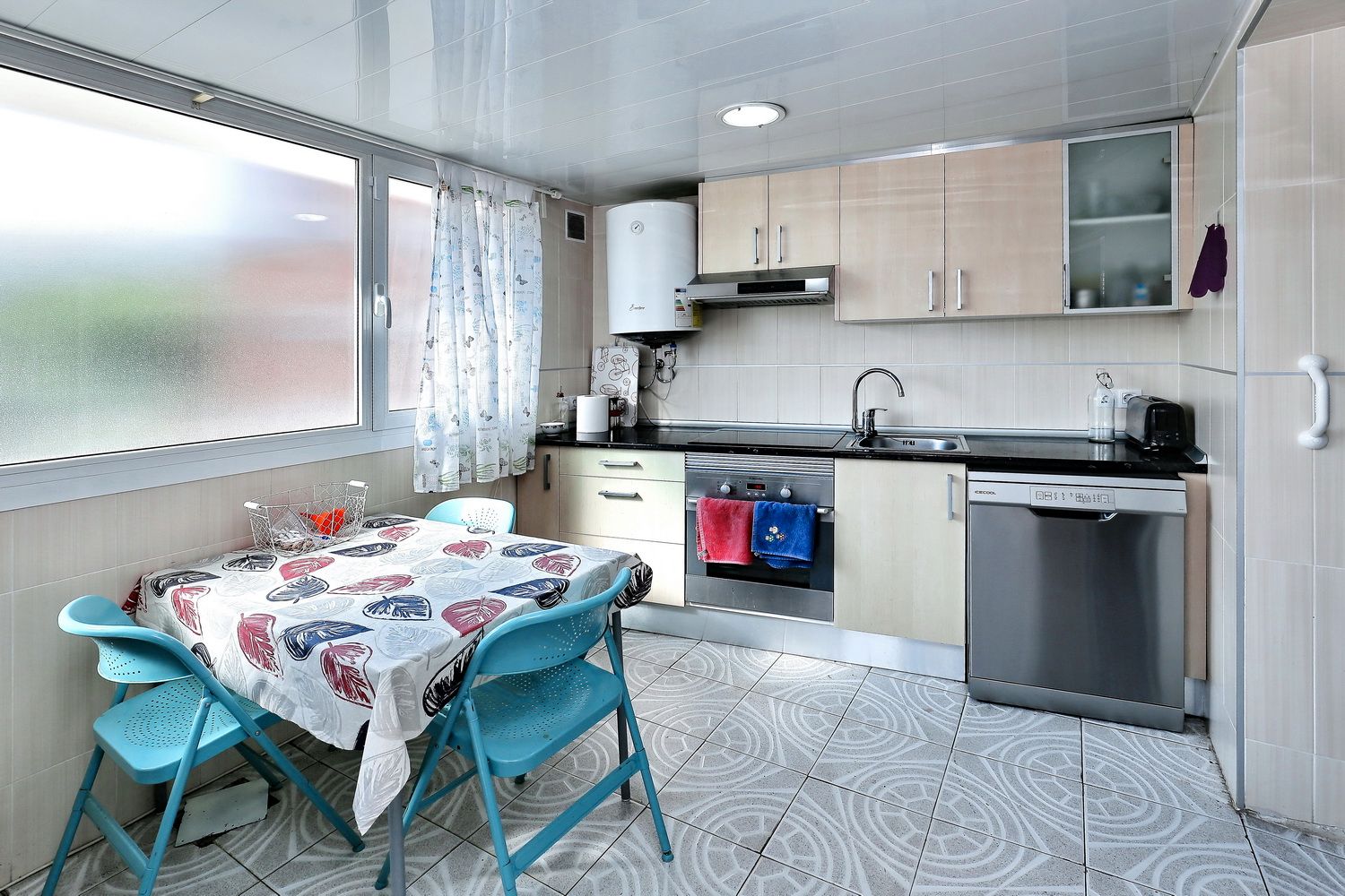 Kitchen of House or chalet for sale in  Barcelona Capital  with Air Conditioner, Terrace and Oven