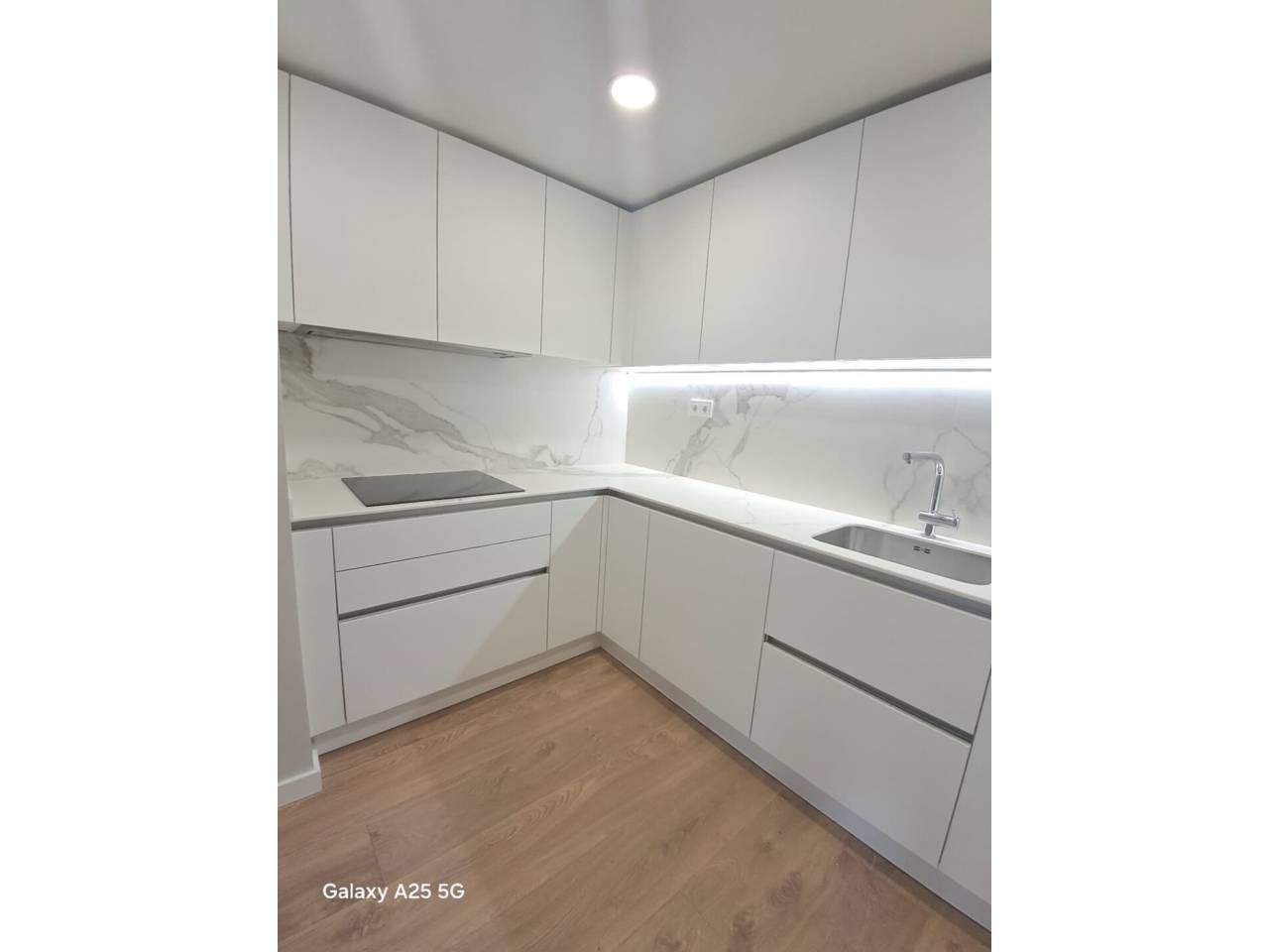 Kitchen of Flat to rent in Sabadell  with Air Conditioner, Heating and Parquet flooring
