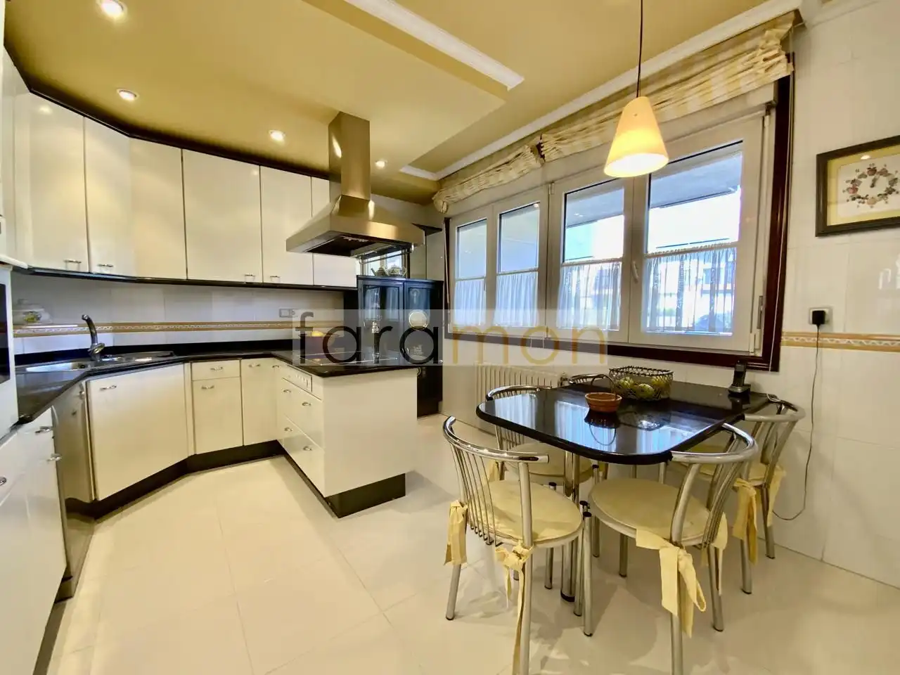 Kitchen of Houses for sale in Vigo   with Heating, Private garden and Terrace