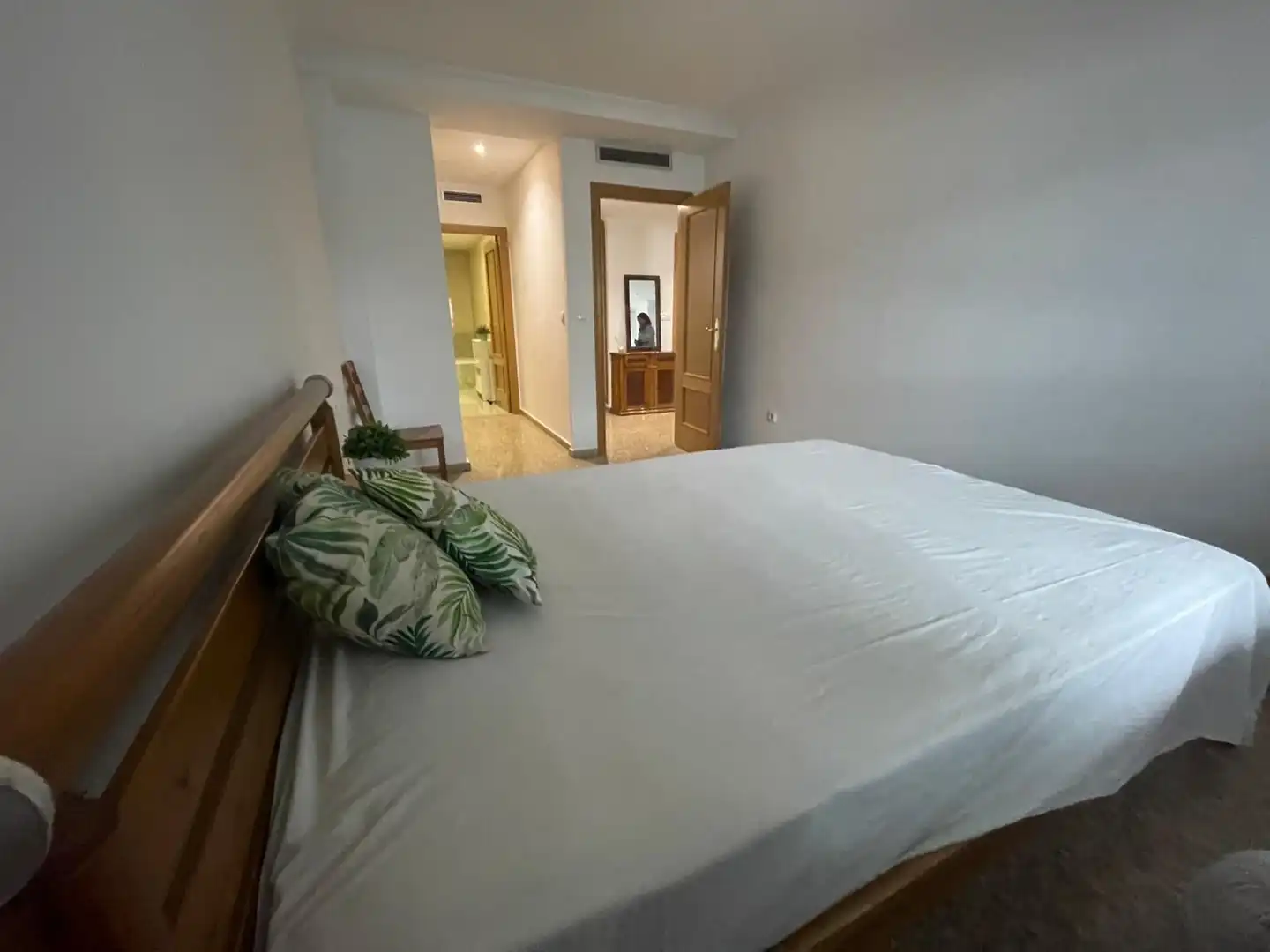 Habitación de Piso en venta en Oliva con Terraza, Trastero y Amueblado