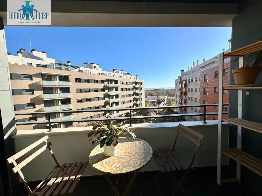 Terrasse von Wohnungen zur Miete in La Milagrosa
