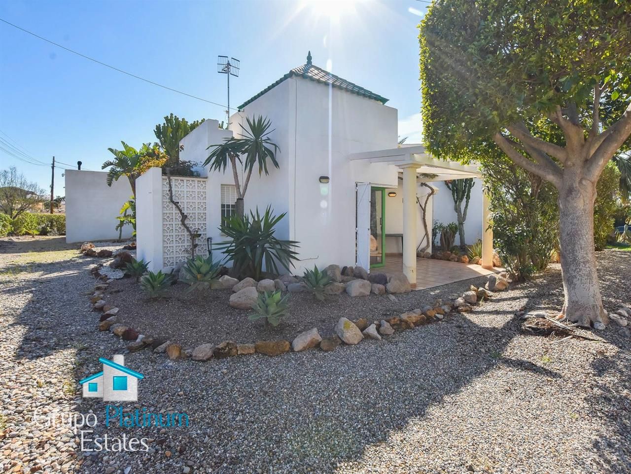 Exterior view of Single-family semi-detached for sale in Pulpí  with Air Conditioner, Terrace and Storage room