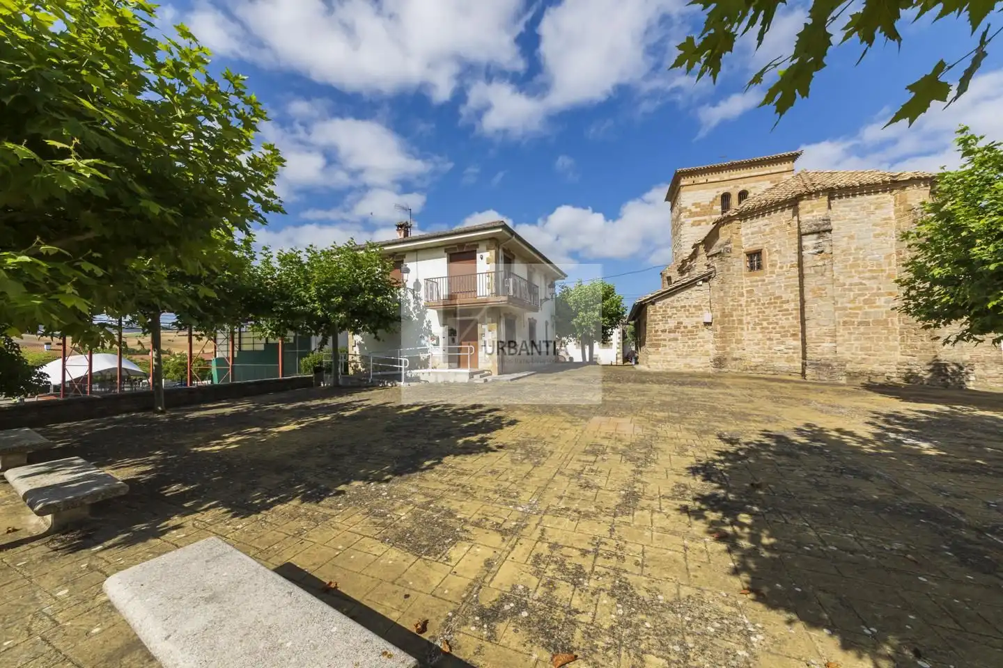 Vista exterior de Casa o chalet en venta en Cizur con Calefacción, Jardín privado y Parquet