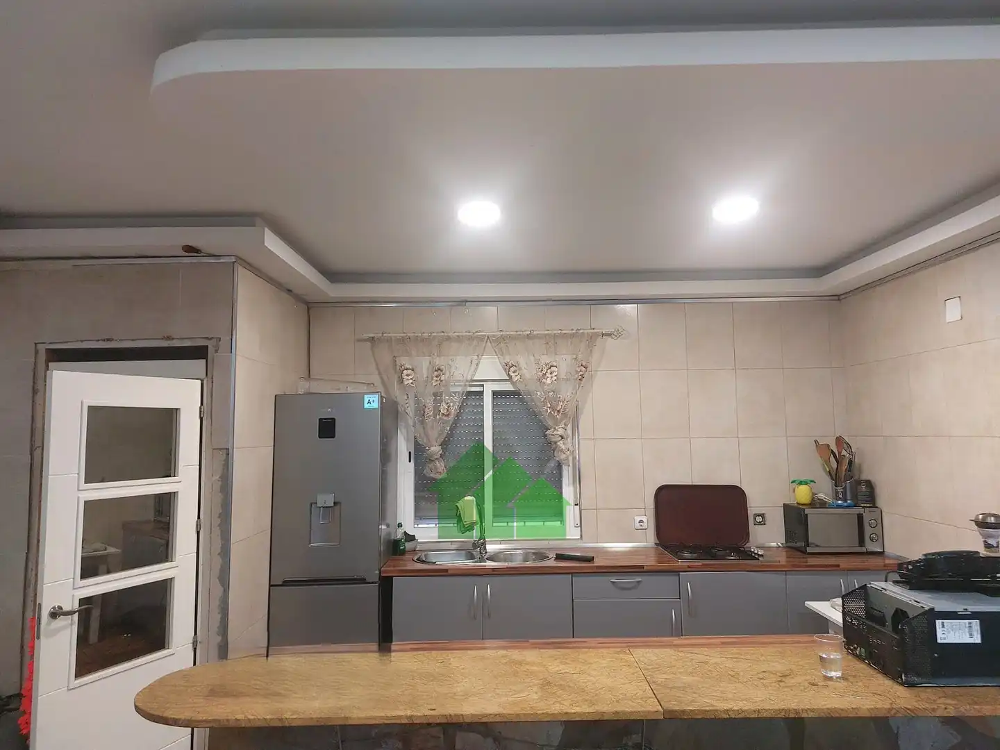 Cocina de Casa o chalet en venta en Montijo con Aire acondicionado, Piscina y TV