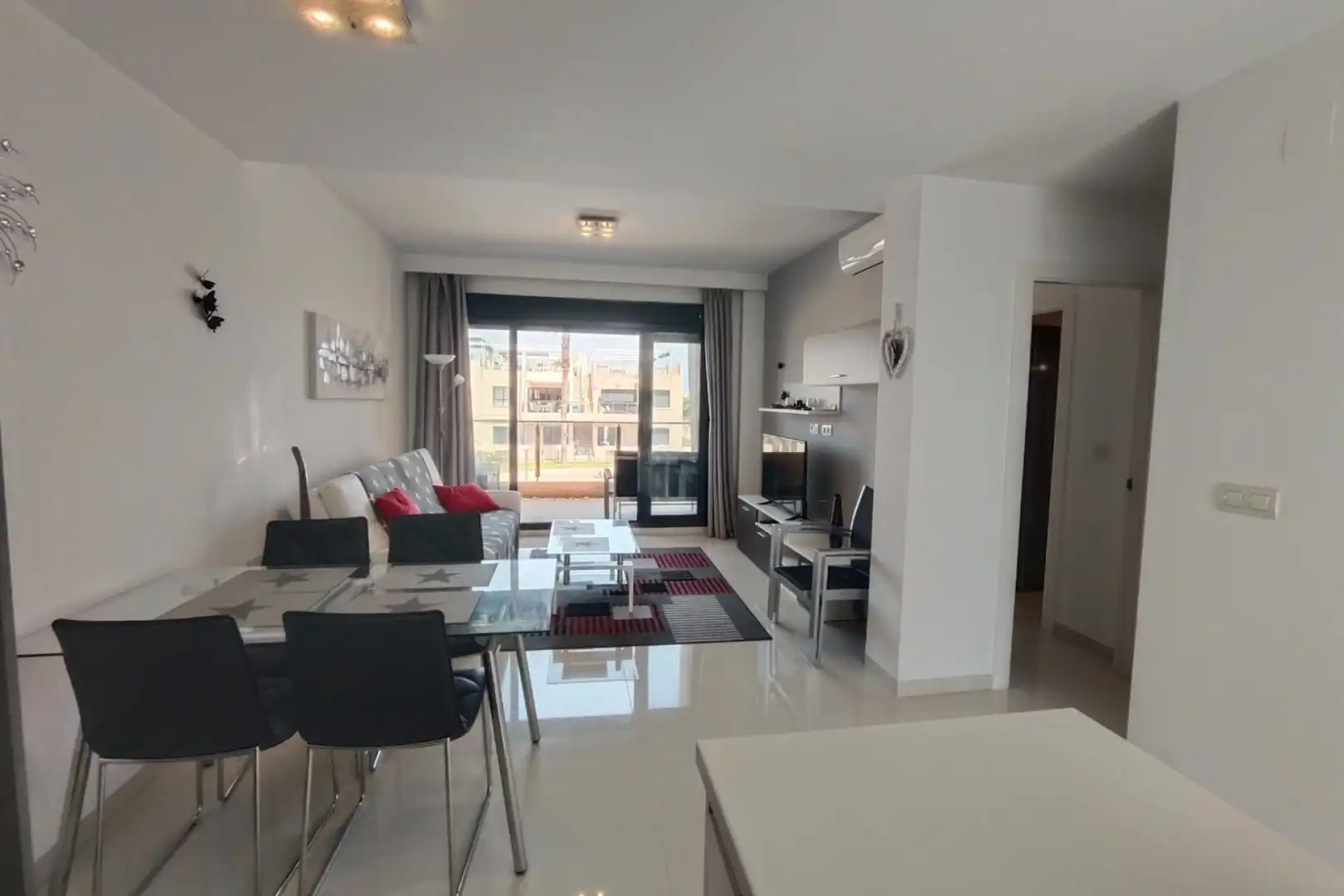 Apartamento con piscina en venta en Pueblo Latino, imagen 5
