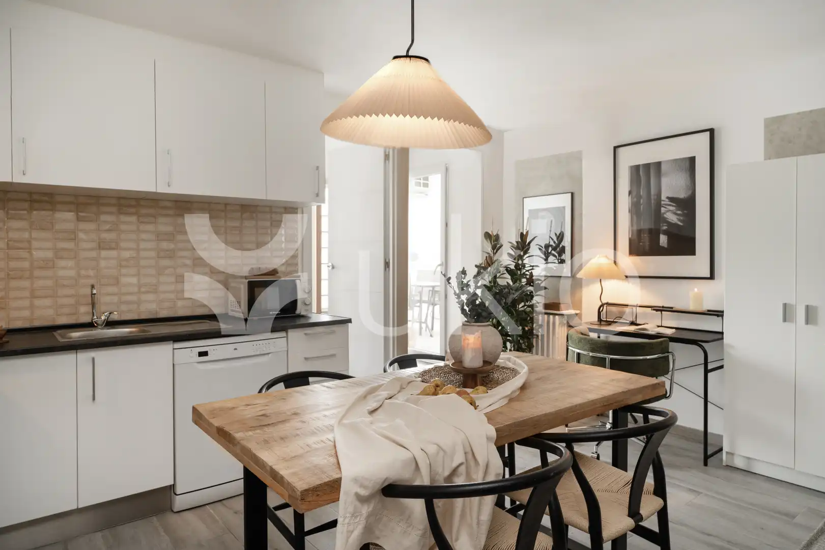 Cocina de Apartamento de alquiler en  Madrid Capital con Aire acondicionado, Calefacción y Terraza