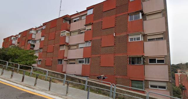 Piso en Venta en Av Rasos de Peguera en Ciutat Meridiana
