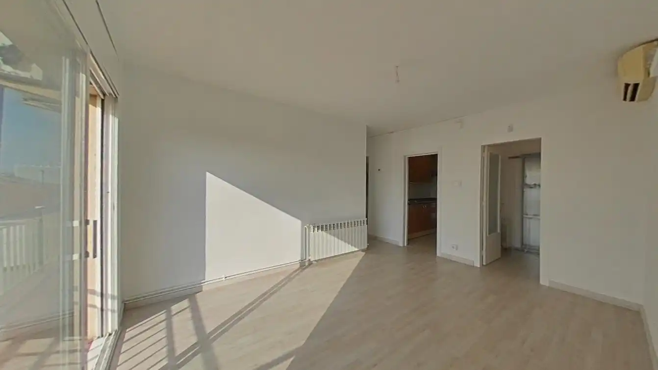 Living room of Flat for sale in Sabadell  with Heating
