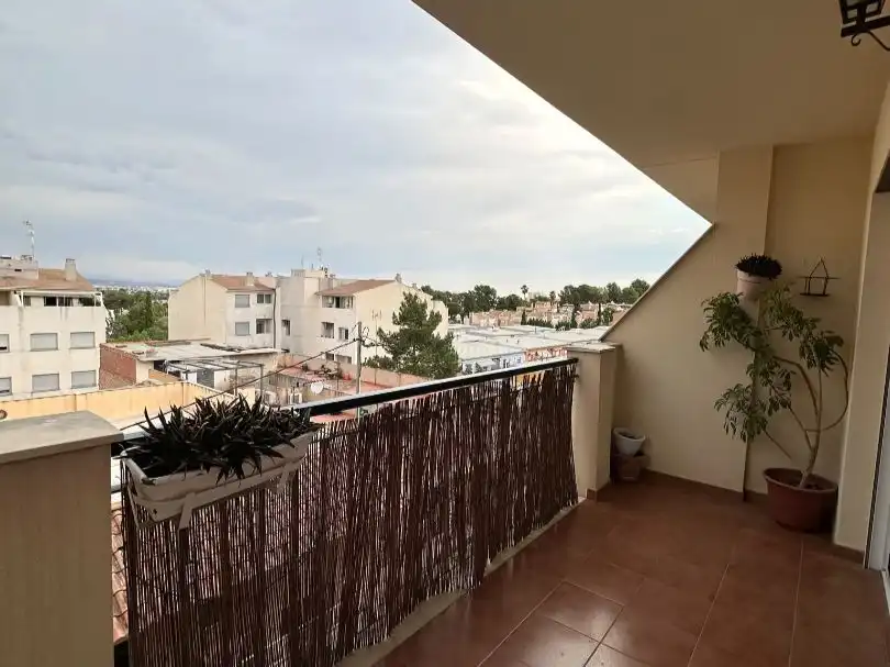 Terrasse von Dachboden zur Miete in Murcia mit Klimaanlage, Terrasse und Möbliert