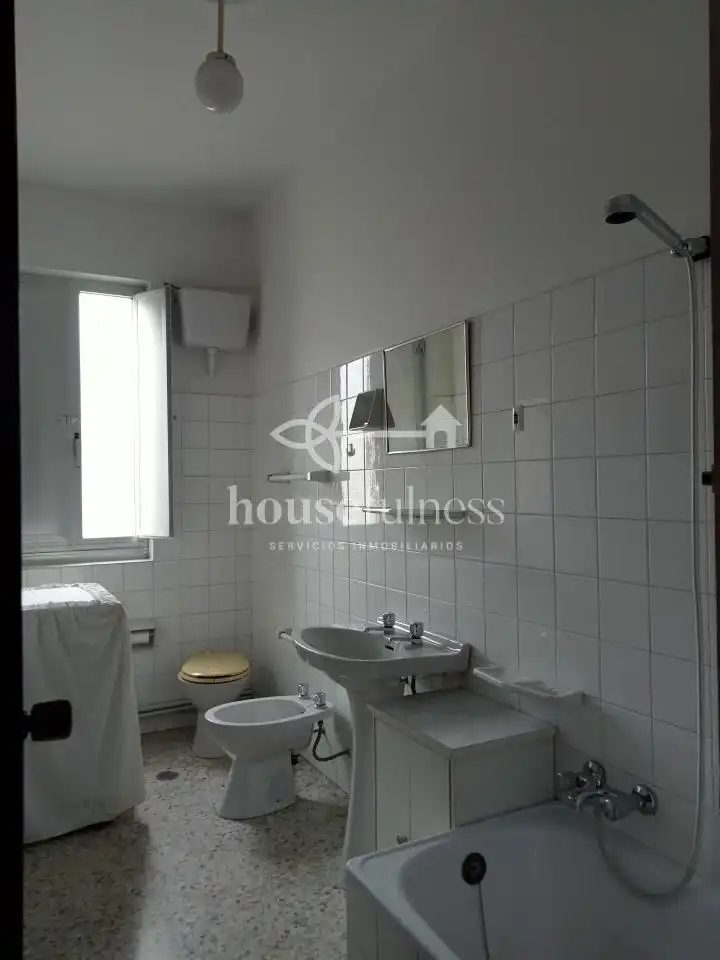Baño de Edificio en venta en Fene