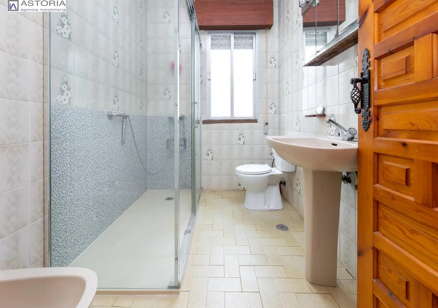 Villa mit Pool zum Verkauf in Calle RUMANIA, imagen 11