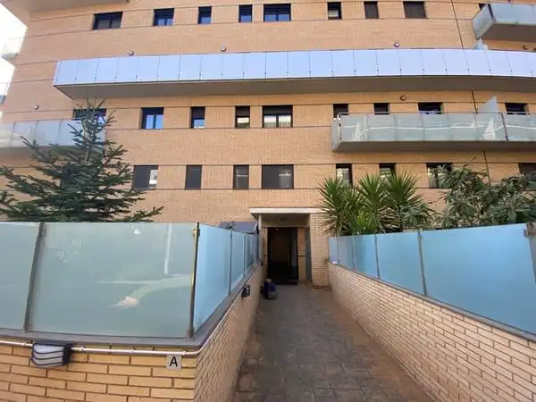 Vista exterior de Pis en venda en Manresa