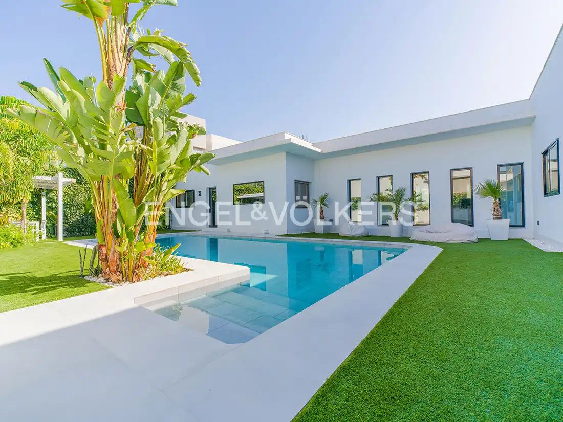 Piscina de Casa o chalet en venta en Elche / Elx con Aire acondicionado, Calefacción y Jardín privado