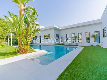 Villa avec piscine à vendre à Calle Francisco Campello Boix 5